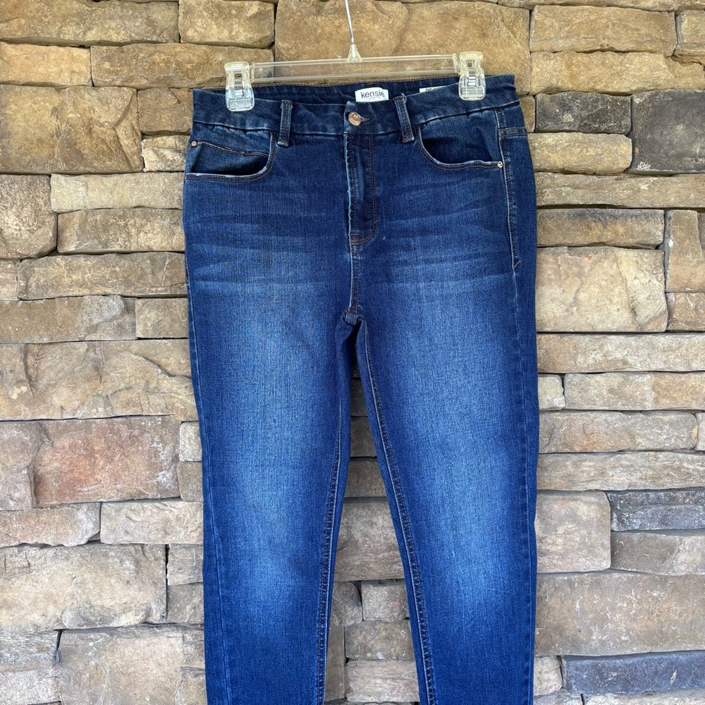 Universal Thread Blue Skinny Jeans with Faded Wash